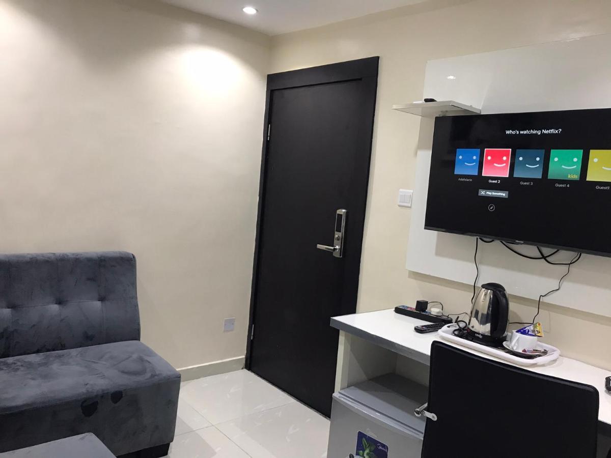 Appleville Suites Ikeja Kültér fotó