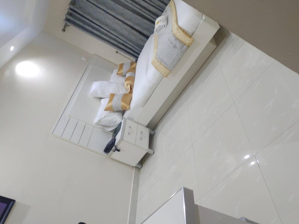 Appleville Suites Ikeja Kültér fotó