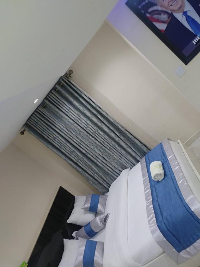 Appleville Suites Ikeja Kültér fotó