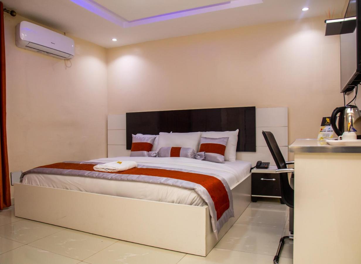 Appleville Suites Ikeja Kültér fotó